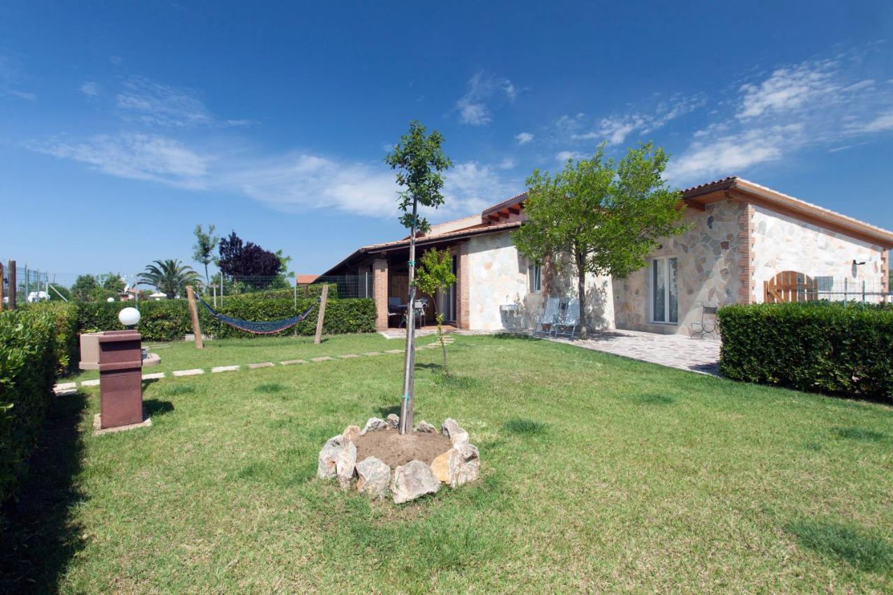 Fattoria Maremmana Aparthotel Marina di Grosseto Ngoại thất bức ảnh