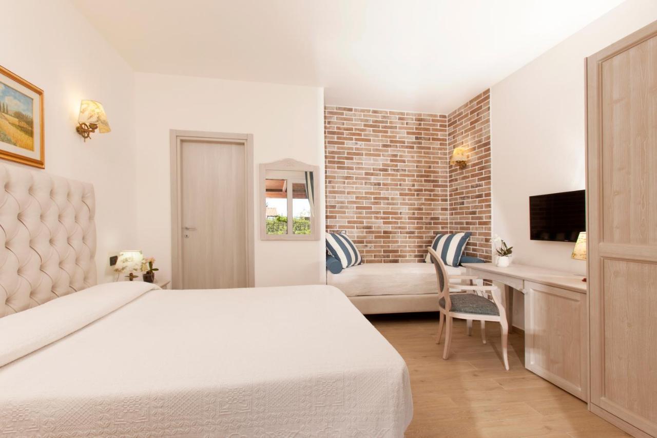 Fattoria Maremmana Aparthotel Marina di Grosseto Ngoại thất bức ảnh