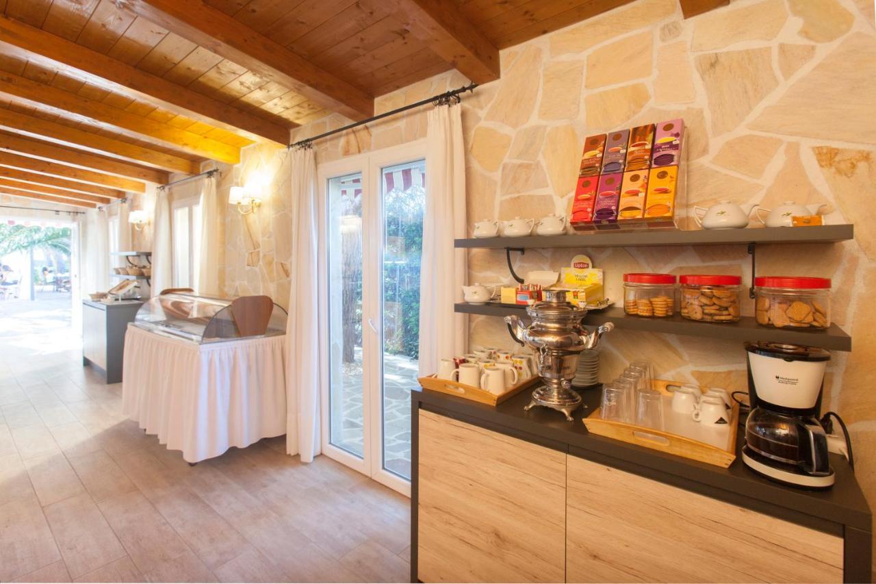 Fattoria Maremmana Aparthotel Marina di Grosseto Ngoại thất bức ảnh