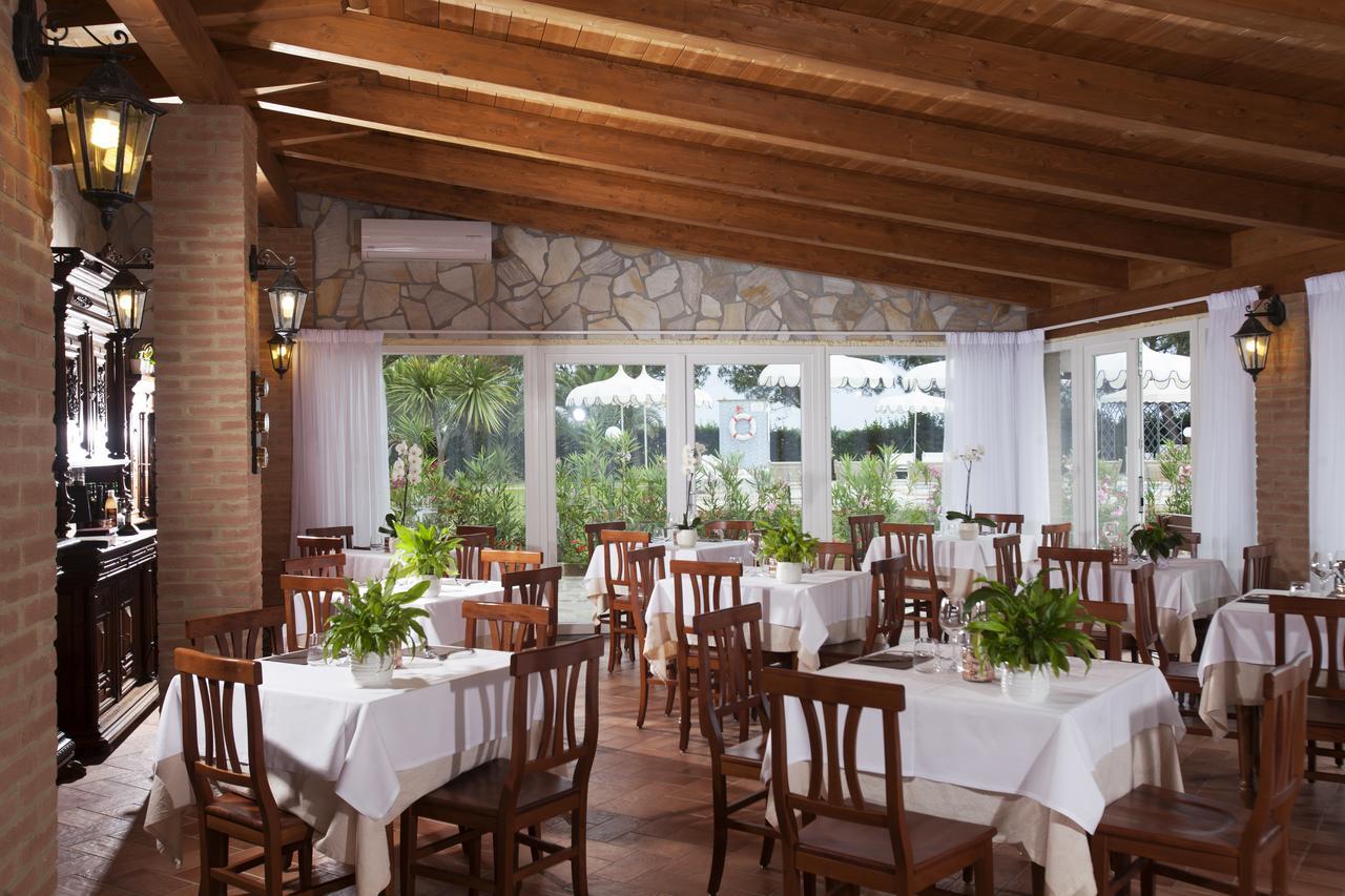 Fattoria Maremmana Aparthotel Marina di Grosseto Ngoại thất bức ảnh