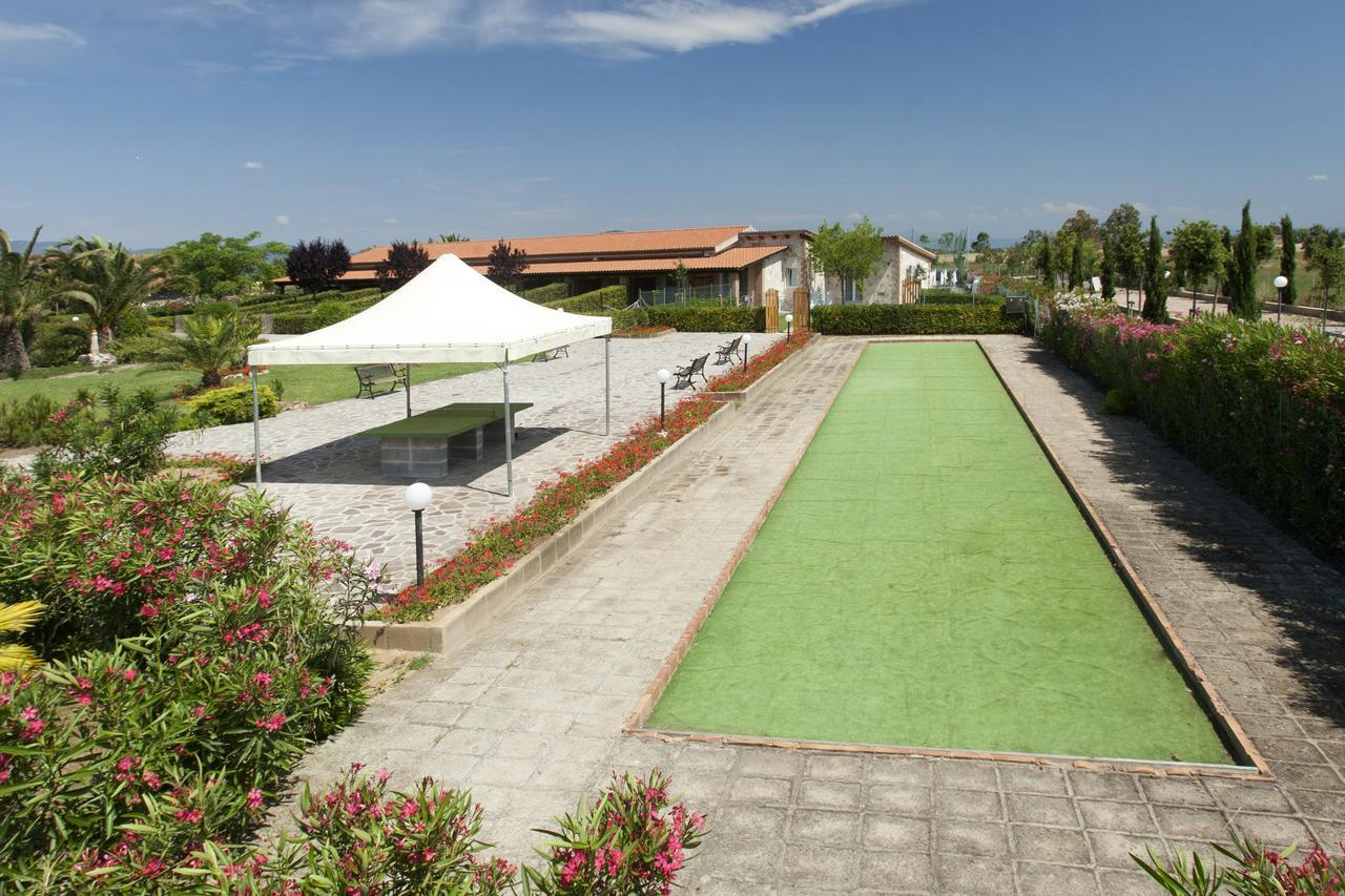 Fattoria Maremmana Aparthotel Marina di Grosseto Ngoại thất bức ảnh