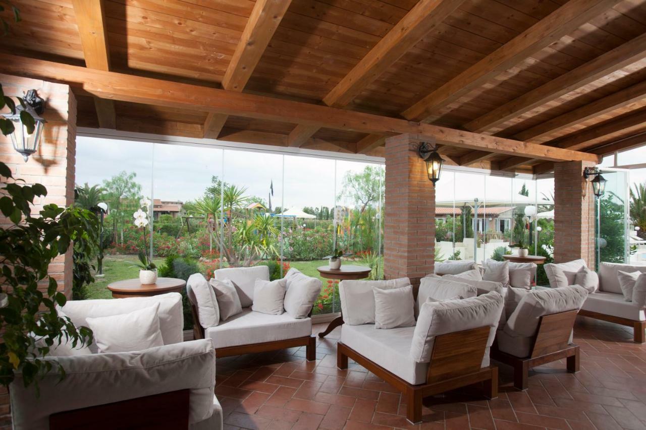 Fattoria Maremmana Aparthotel Marina di Grosseto Ngoại thất bức ảnh
